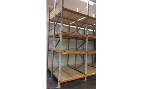 Long depth pallet racking for storage of over sized pallets