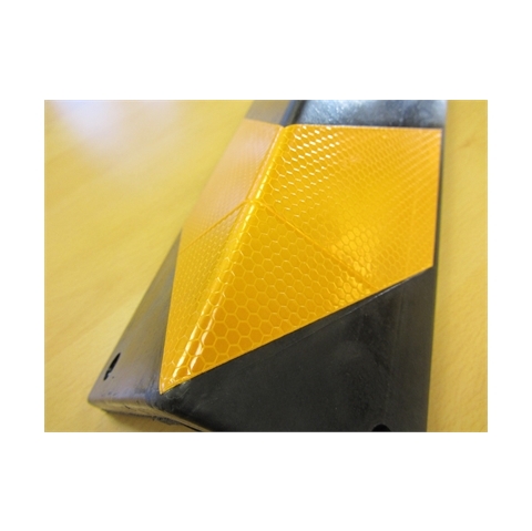 A093 Corner Protector 800x90x90mm