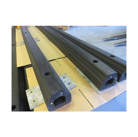 A087 KERB STOPPER 100x100x2000mm