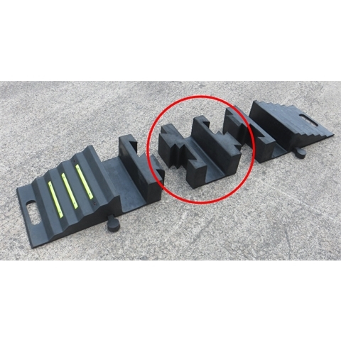 A232 MODULAR Hose and Cable Ramp for 100mm