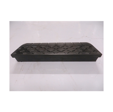 A242 Kerb Ramp 600x200x96mm
