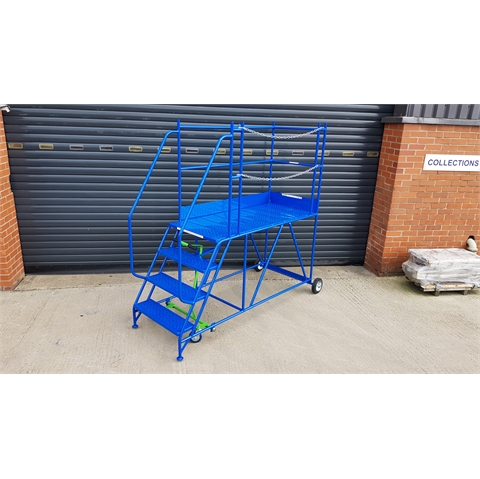 Access Platform 4 Tread 1000mm Platform Height HxWxD: 2000x1000x2110mm Centre Lever Brake