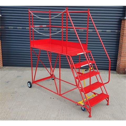 Access Platform 5 Tread 1250mm Platform Height HxWxD: 2250x1000x2470mm Centre Lever Brake