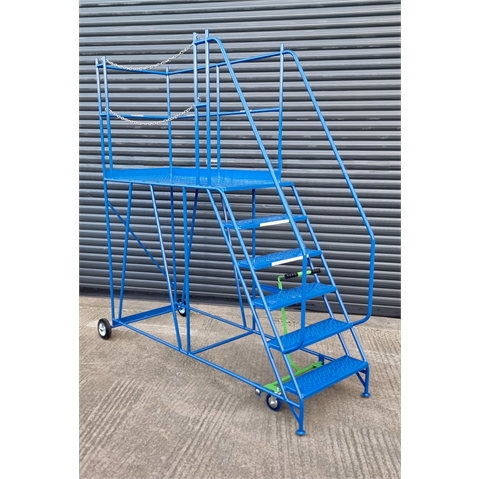 Access Platform 6 Tread 1500mm Platform Height HxWxD: 2500x1000x2560mm Centre Lever Brake