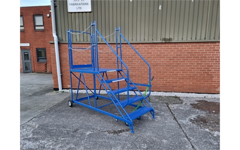 KTD Truck Dock Steps Range