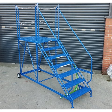 Truck Dock Platform 7 Tread 1400mm Platform Height HxWxD: 2400x995x2500mm Side Lever Brake